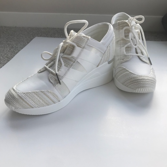 Low Wedge Sneaker - Picture 2 of 6